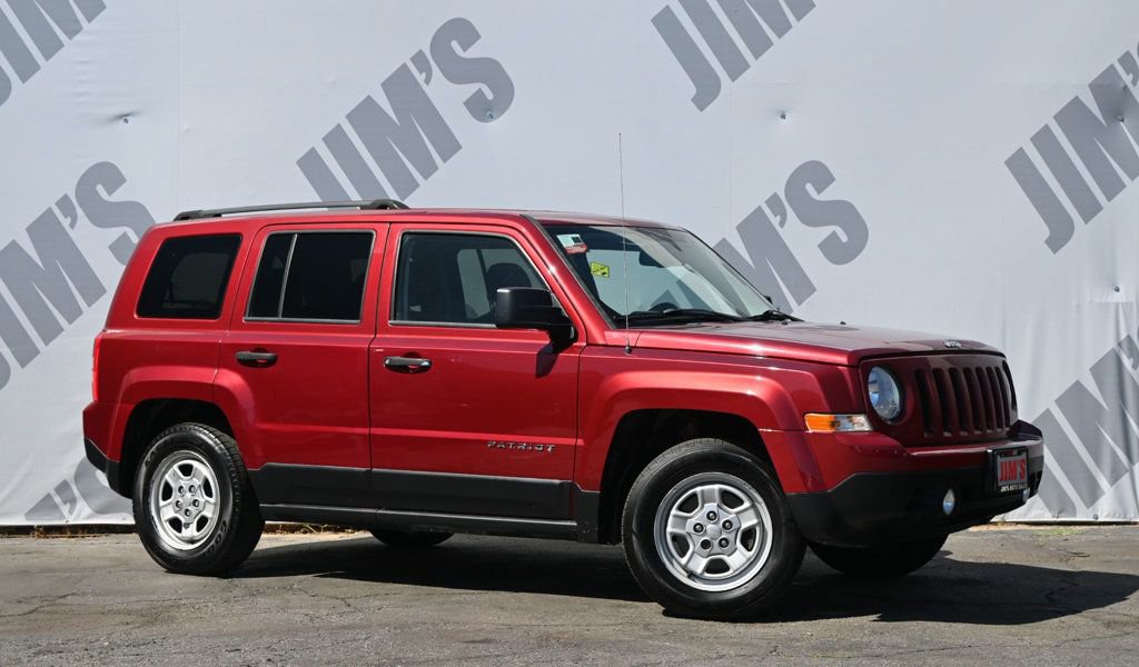 Used 2017 Jeep Patriot Sport FWD image 3
