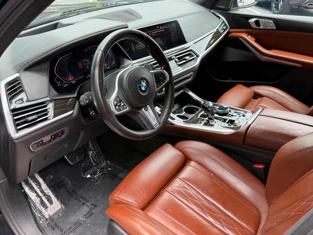 Used 2021 BMW X7 xDrive40i w/ M Sport Package AWD/4WD image 22