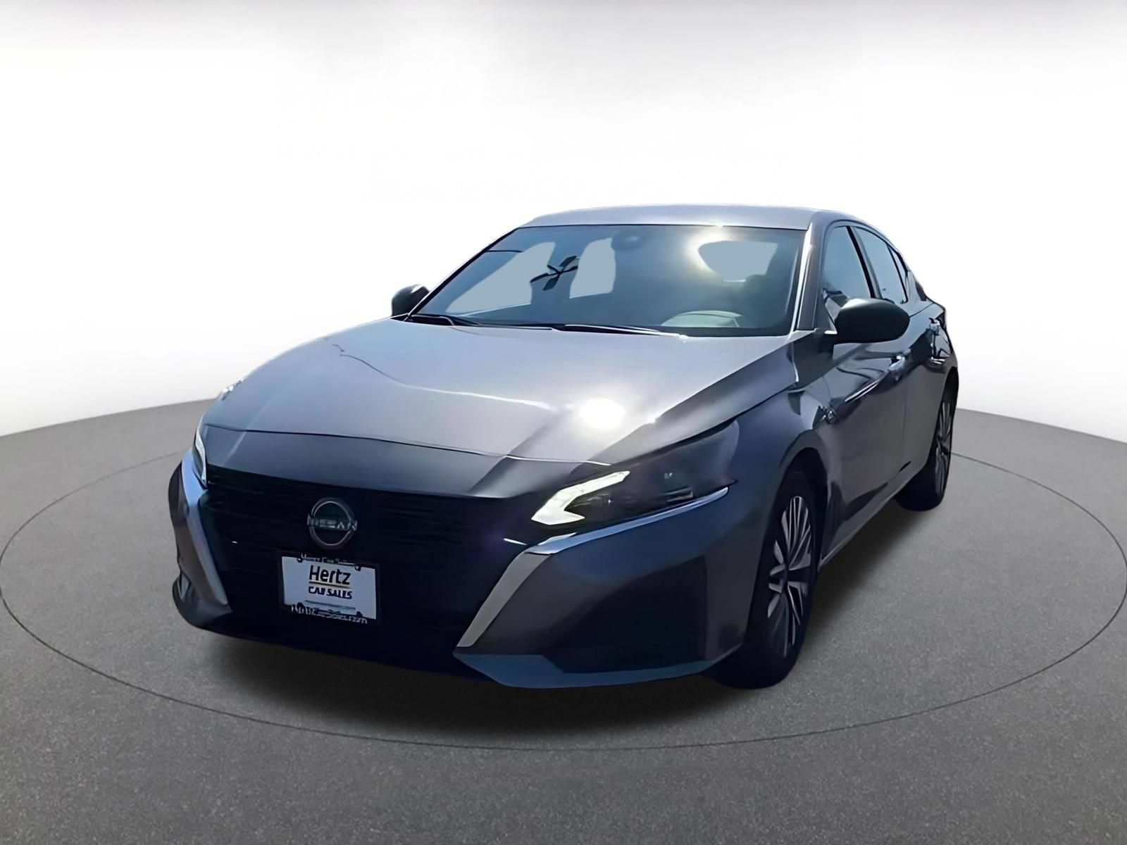 Used 2025 Nissan Altima 2.5 SV FWD image 5