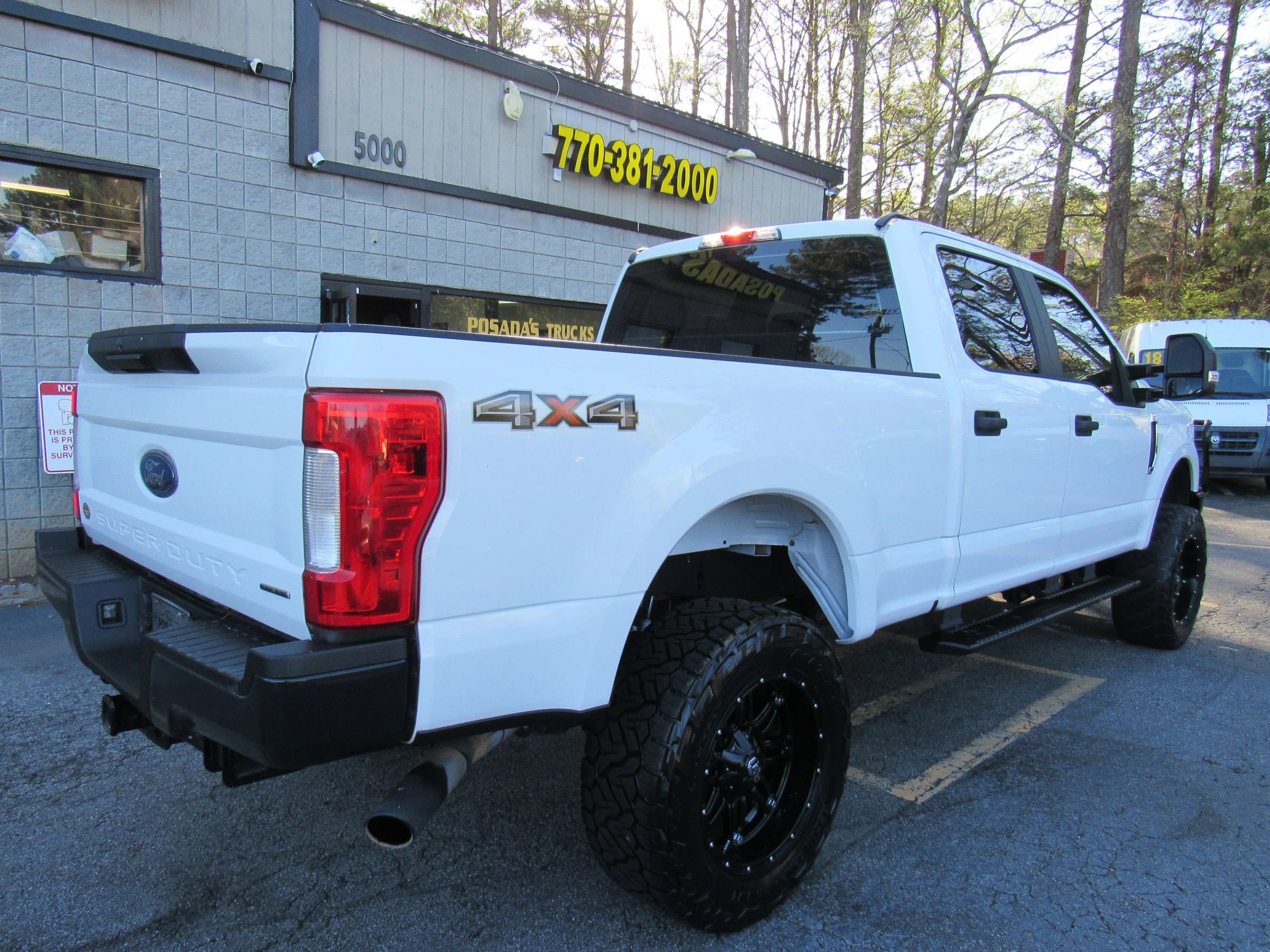 Used 2017 Ford F250 XL w/ Power Equipment Group image 5