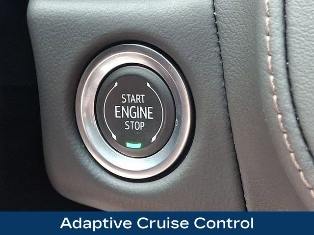 Used 2024 Chevrolet Suburban High Country AWD/4WD image 23