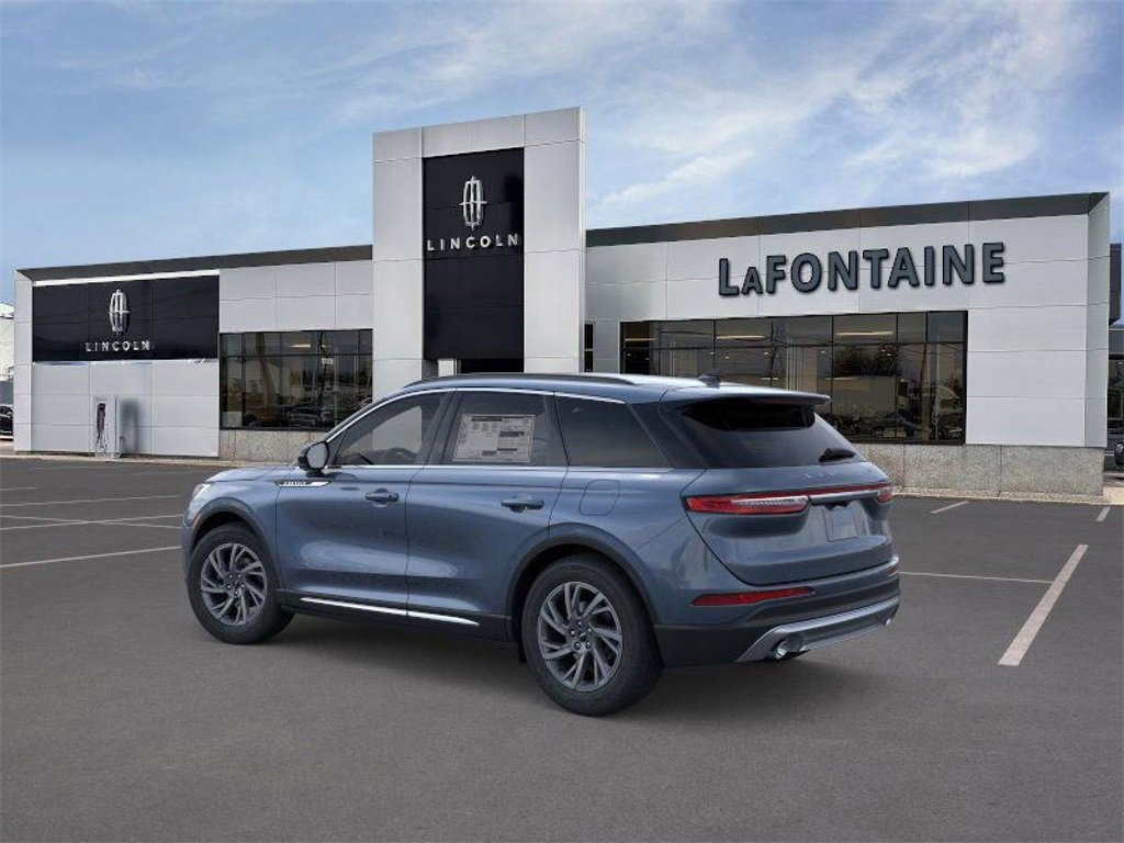 New 2026 Lincoln Corsair Premiere image 4