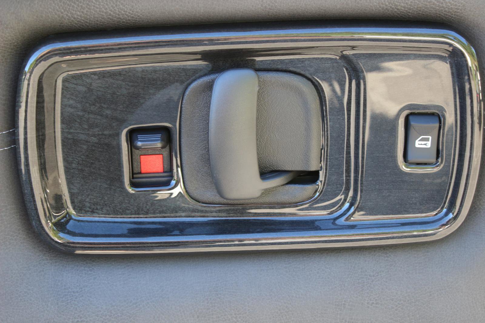 New 2025 Chevrolet Express 2500 RWD 2500 155 w/ Driver Convenience Package image 15