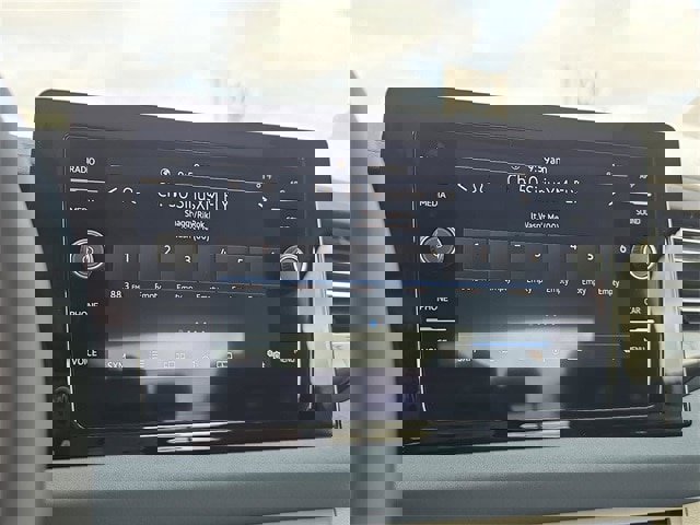 New 2025 Volkswagen Jetta SE image 18