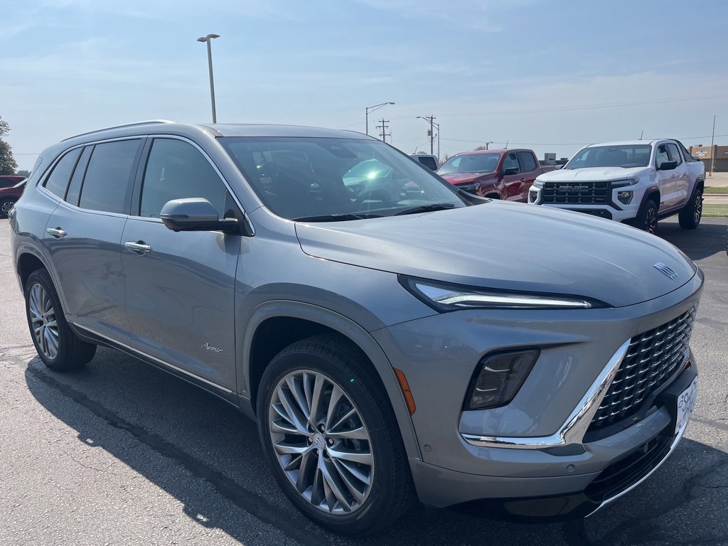 New 2026 Buick Enclave Avenir w/ Super Cruise Package image 3