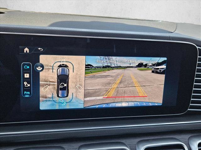 New 2026 Mercedes-Benz GLS 580 4MATIC image 13