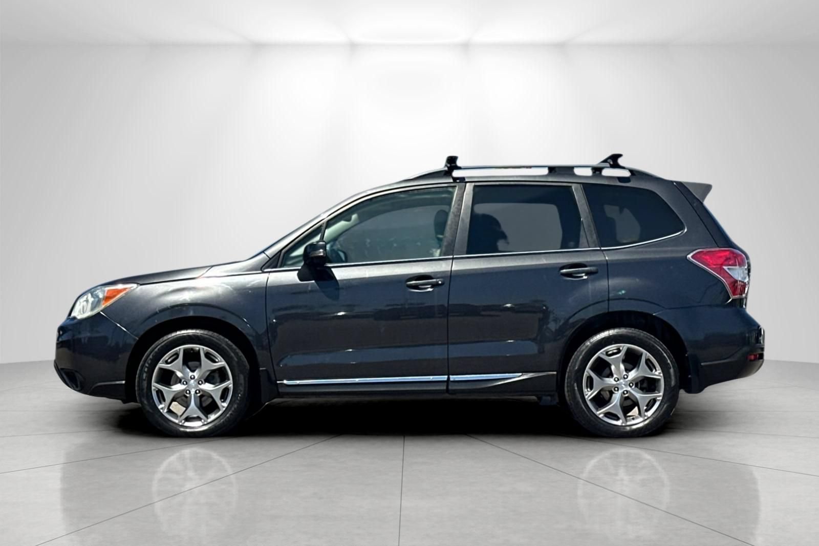 Used 2015 Subaru Forester 2.5i Touring w/ Popular Package #2 AWD/4WD image 6