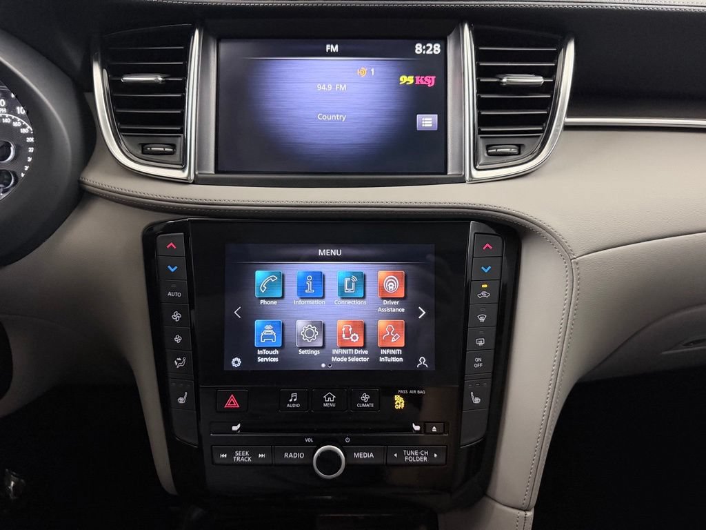 Certified 2023 INFINITI QX50 Luxe FWD image 17