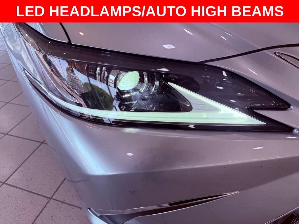 Certified 2024 Lexus ES 350 w/ Technology Package FWD image 9