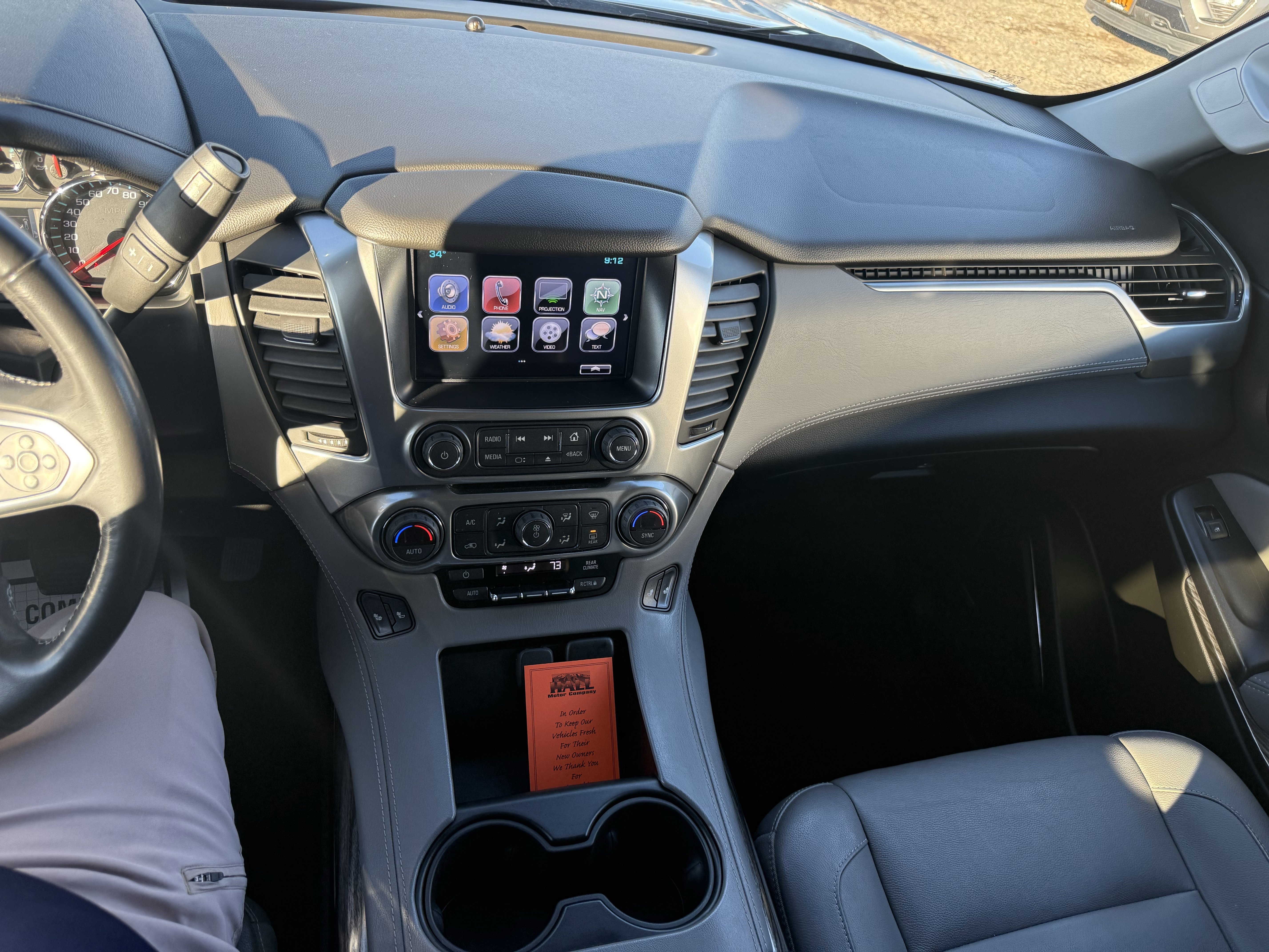 Used 2018 Chevrolet Tahoe LT image 14