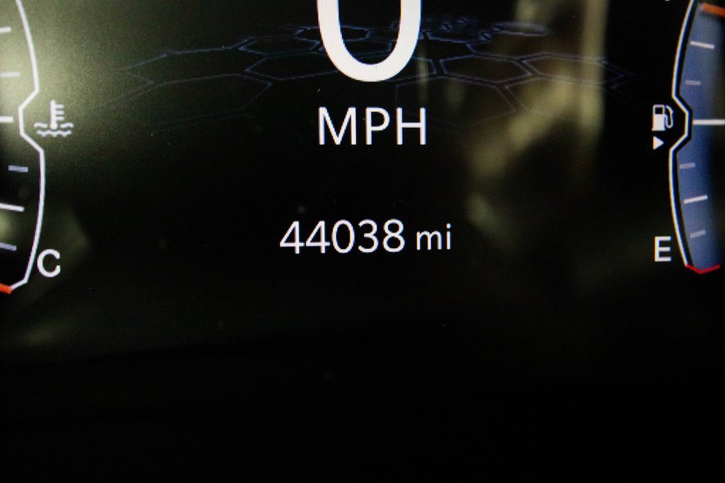 Used 2024 Jeep Compass Trailhawk image 21