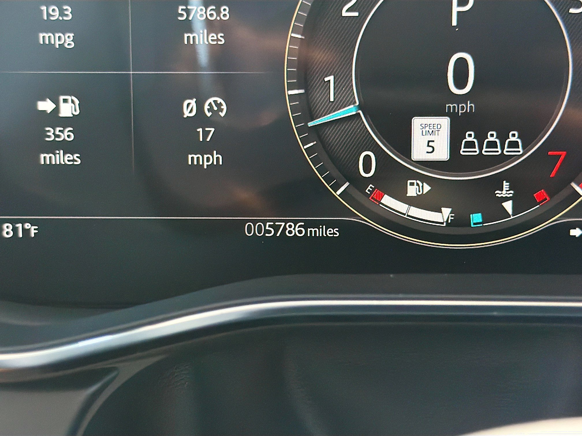 Used 2026 Jaguar F-PACE R-Dynamic S AWD/4WD image 42