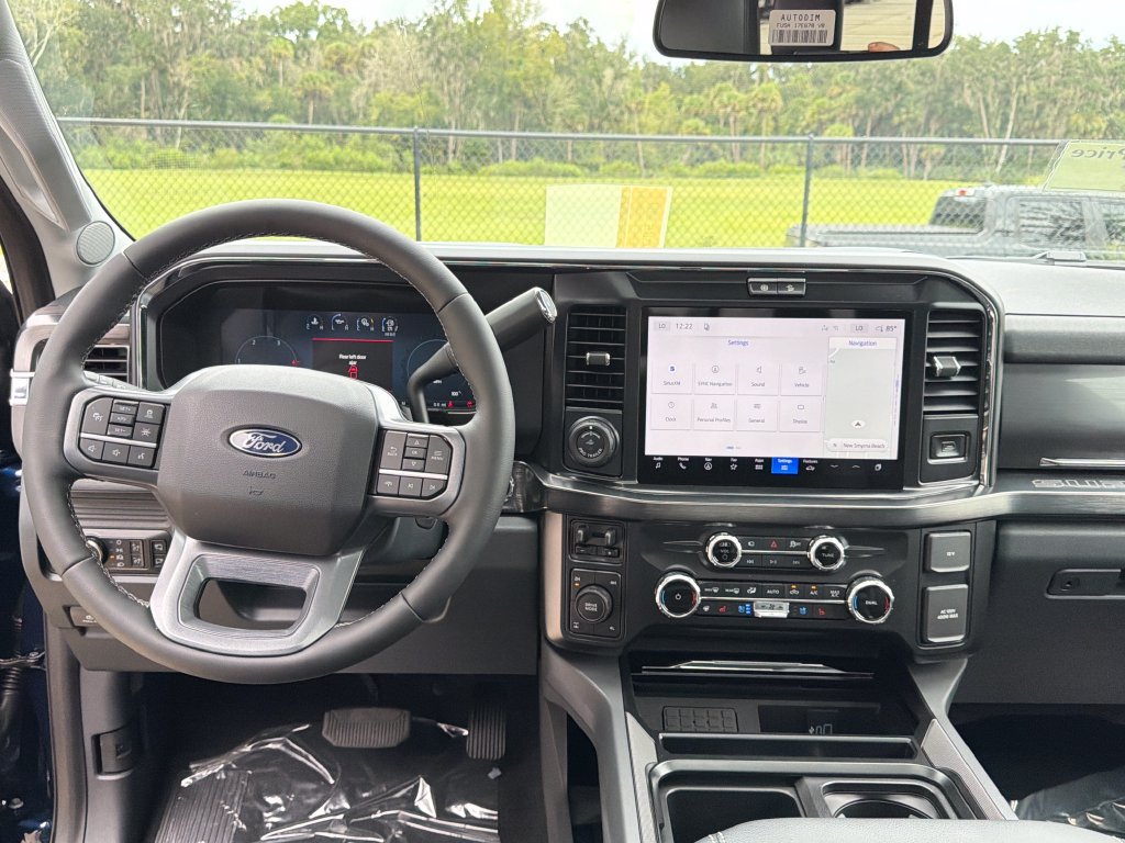 New 2027 Ford F250 Lariat w/ Black Appearance Package AWD/4WD image 7