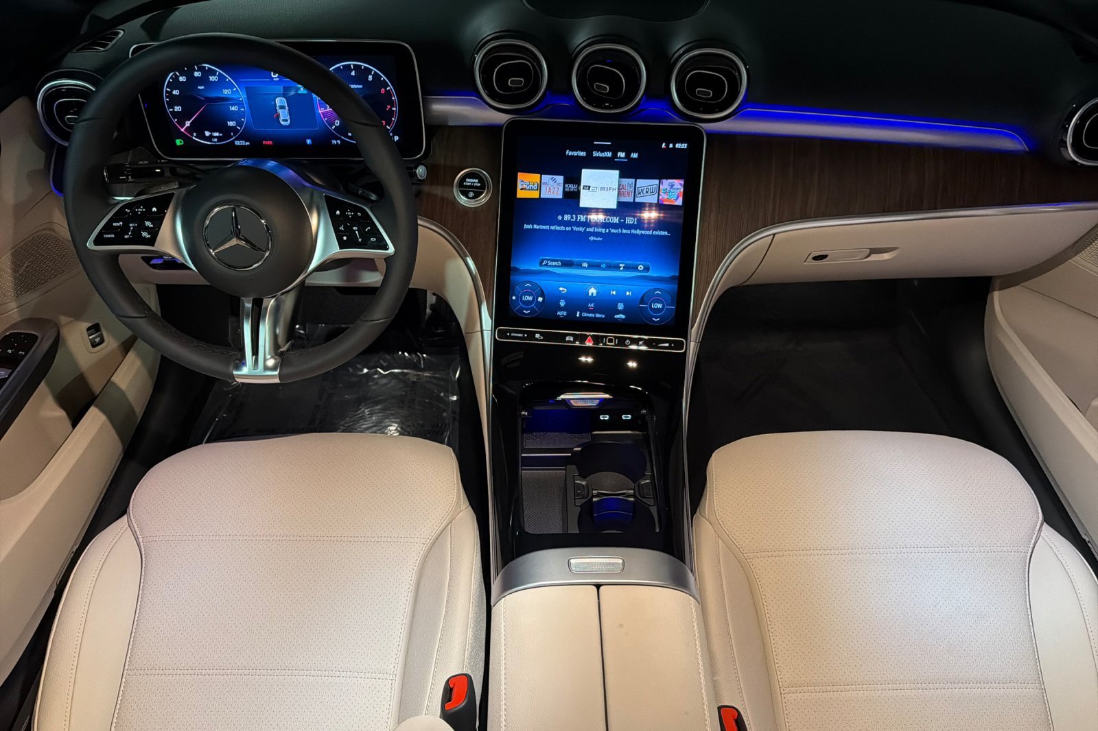 New 2026 Mercedes-Benz C 300 Sedan image 12