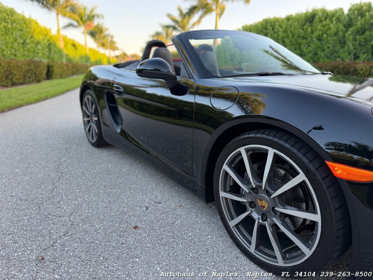 Used 2015 Porsche Boxster RWD image 5