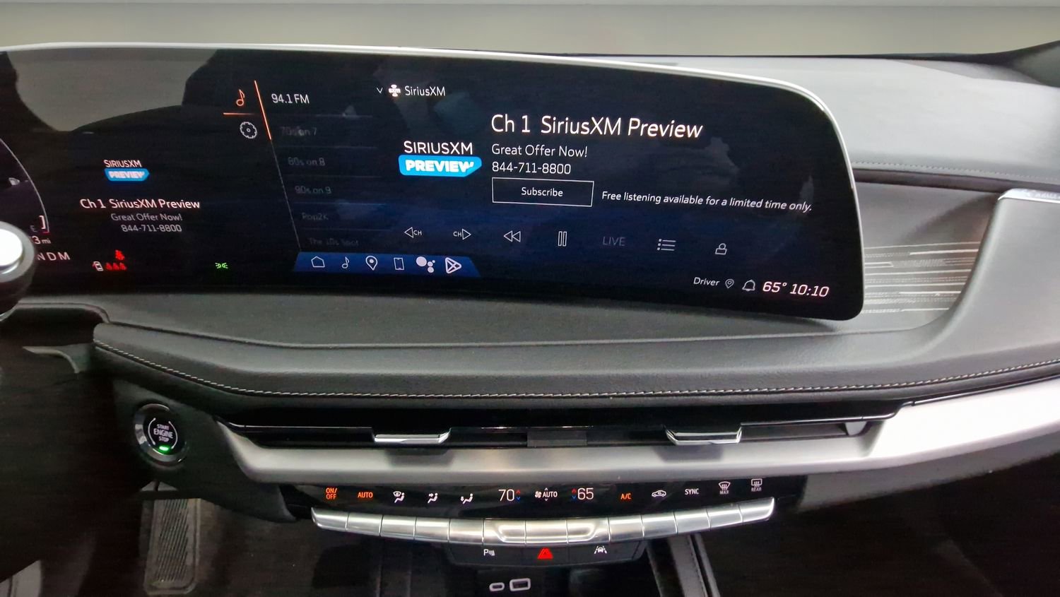 Used 2024 Cadillac XT4 Premium Luxury image 16