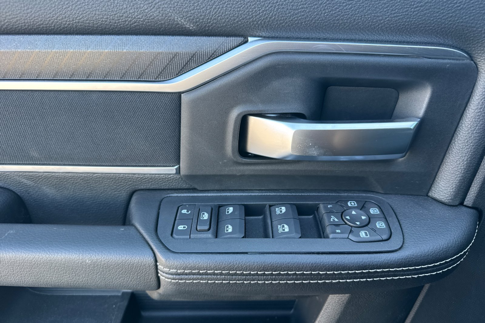 New 2026 RAM 3500 Big Horn AWD/4WD image 10