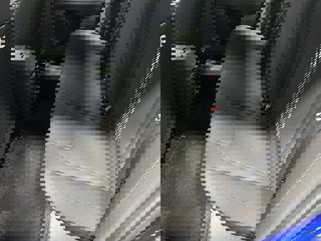 Used 2025 Hyundai Elantra SEL w/ Cargo Package image 44