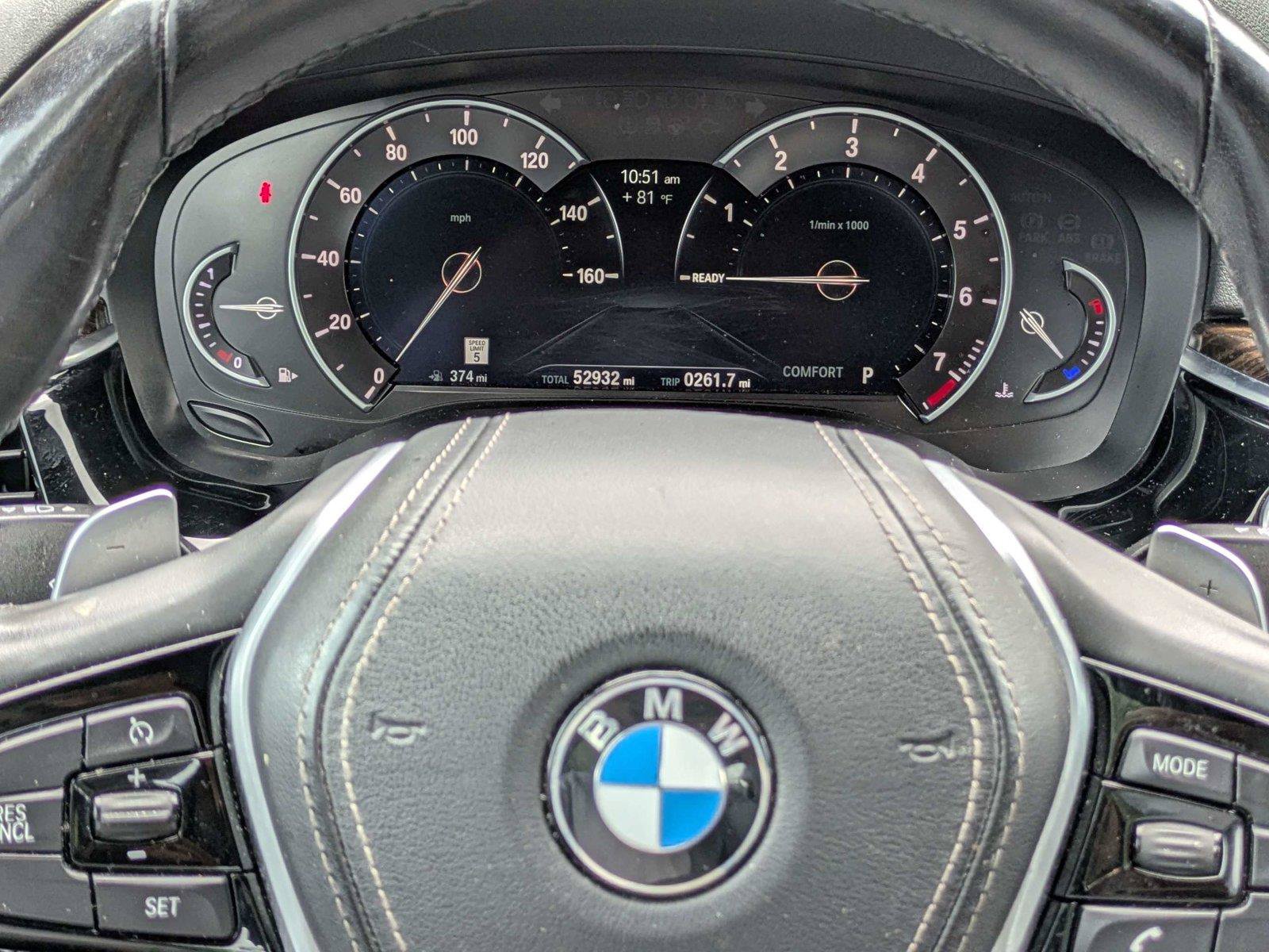 Used 2018 BMW 540i RWD image 31
