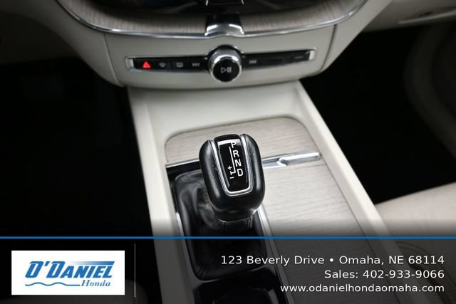 Used 2018 Volvo XC60 T5 Inscription AWD/4WD image 32