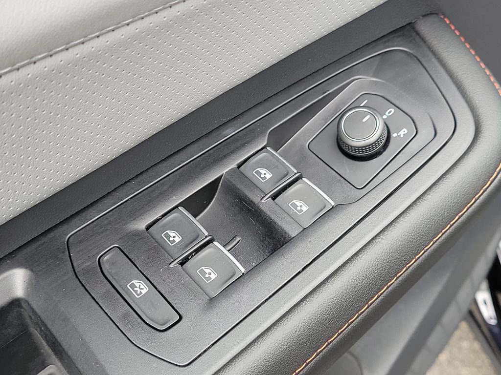 Certified 2026 Volkswagen Atlas Peak Edition AWD/4WD image 22