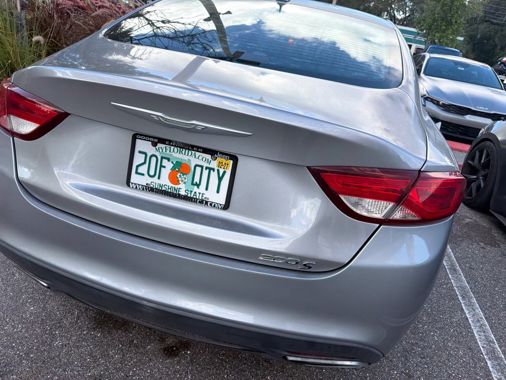 Used 2015 Chrysler 200 S w/ Navigation & Sound Group I FWD image 39