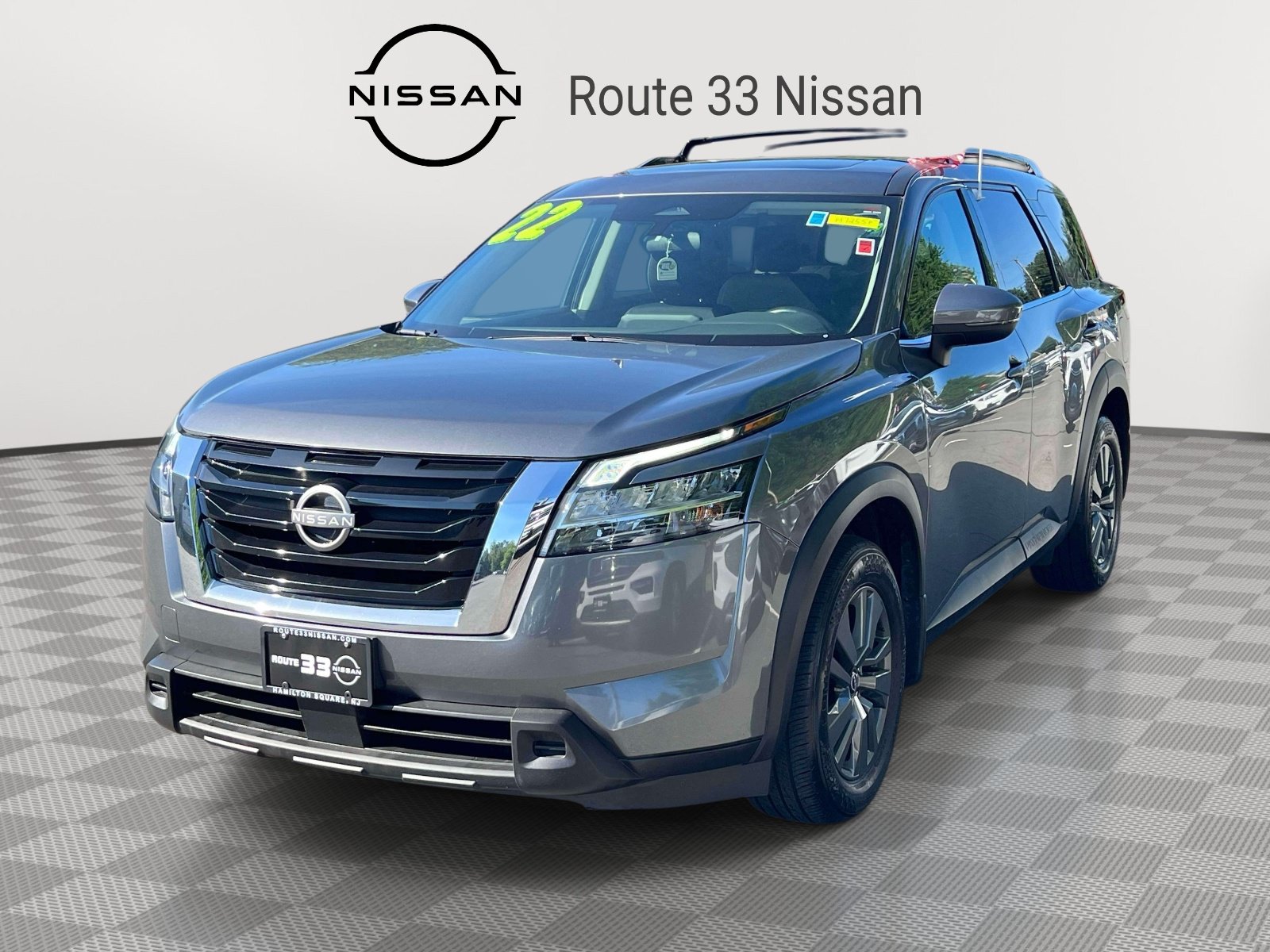 Used 2022 Nissan Pathfinder SV w/ SV Premium Package AWD/4WD image 2