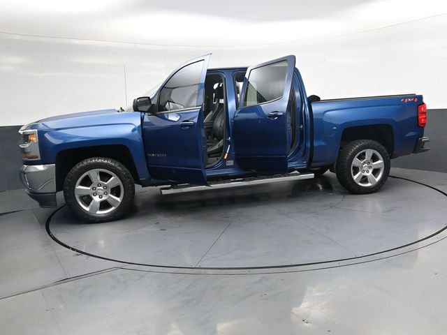 Used 2018 Chevrolet Silverado 1500 LT w/ All Star Edition image 36