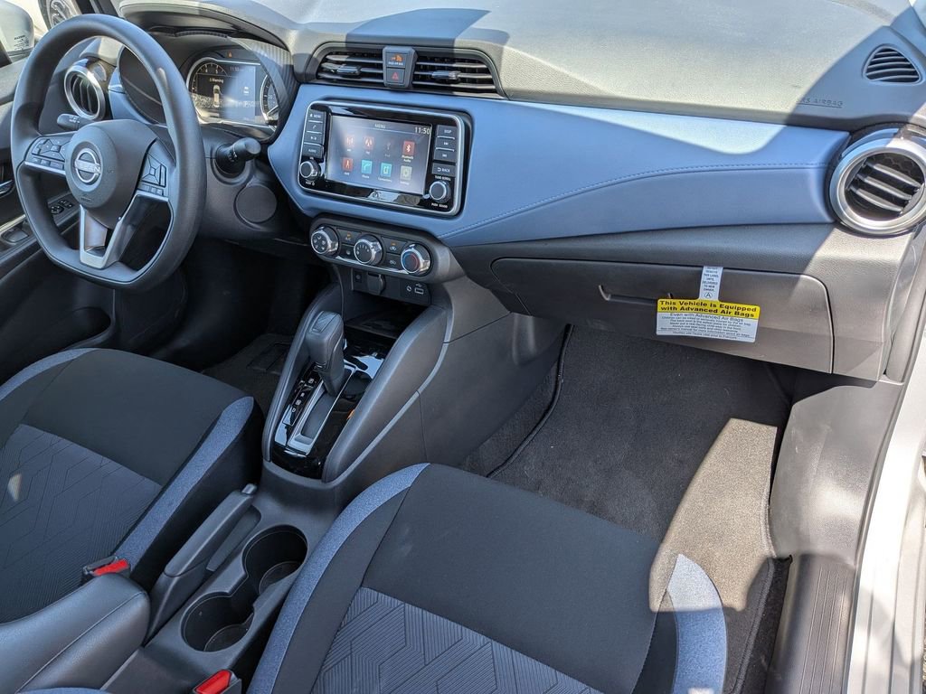 Used 2025 Nissan Versa SV w/ Trunk Package image 23