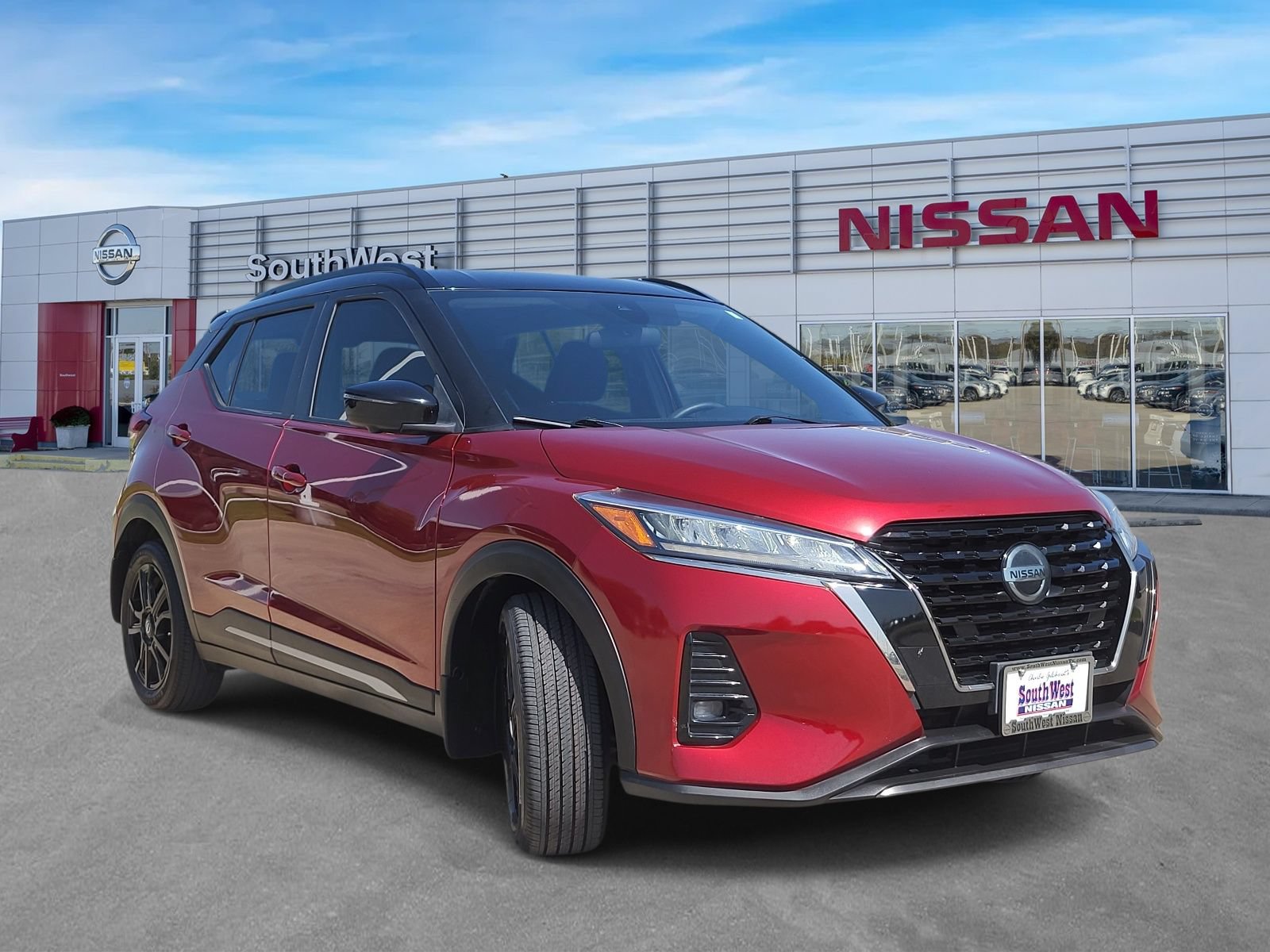 Used 2021 Nissan Kicks SR FWD video 3