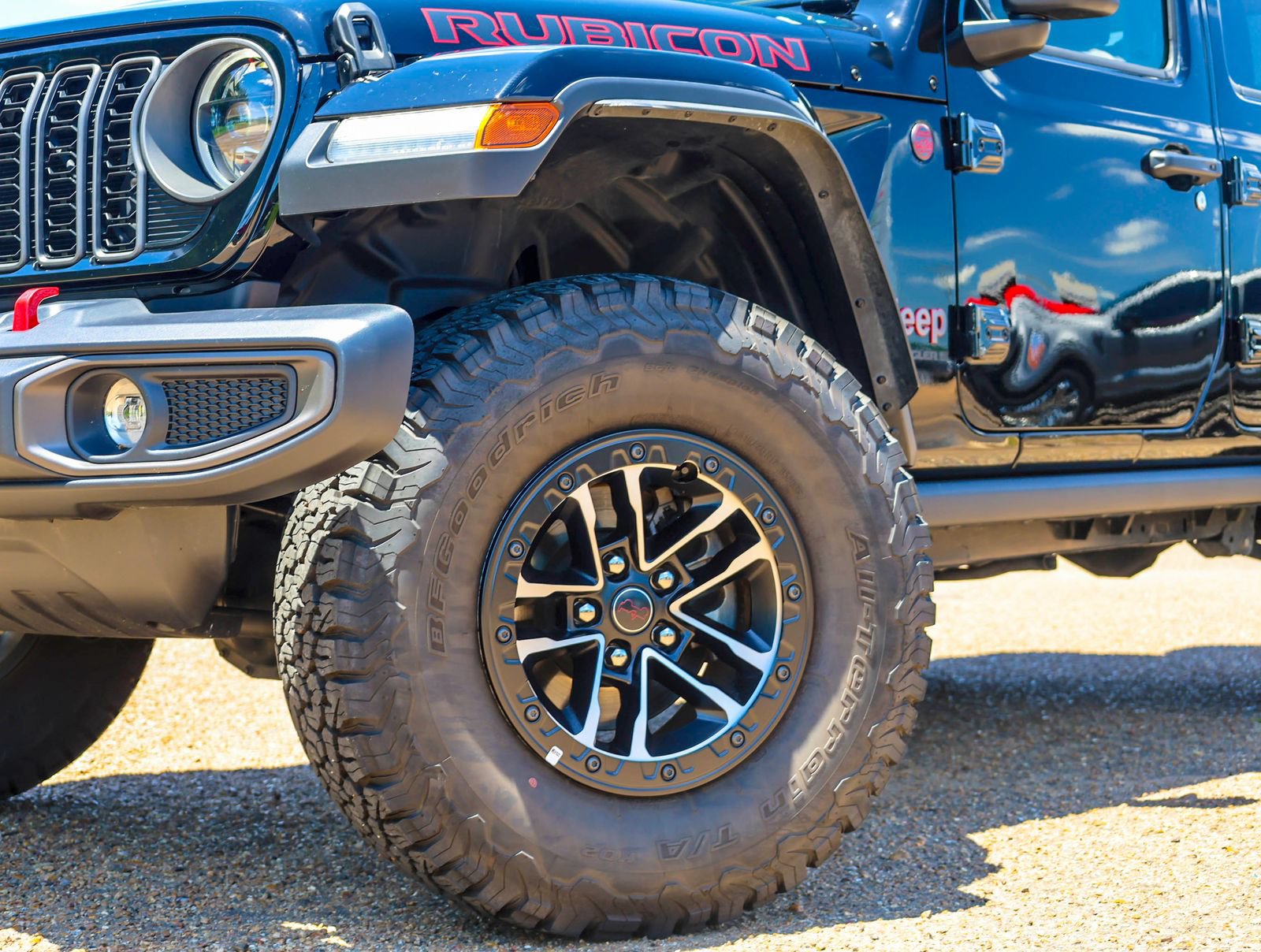 Used 2026 Jeep Wrangler Unlimited Rubicon w/ Xtreme 35 Tire Package AWD/4WD video 2