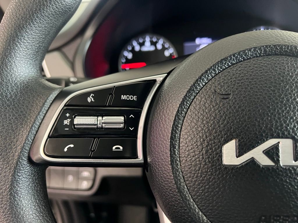 Used 2023 Kia Seltos LX AWD/4WD image 18
