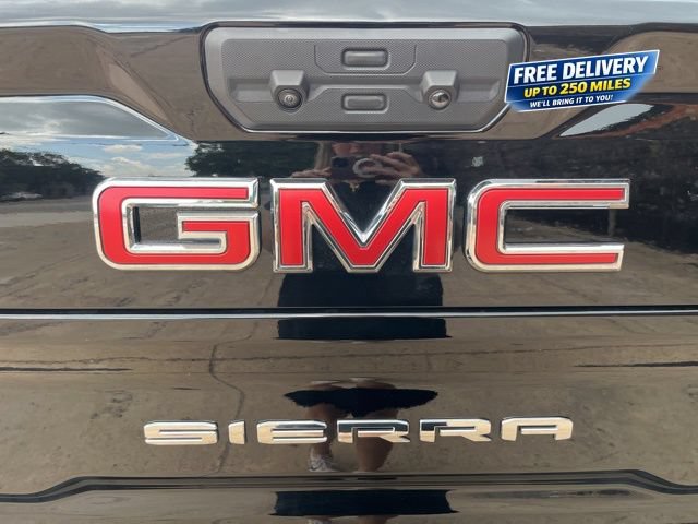 Used 2024 GMC Sierra 2500 AT4 w/ AT4 Premium Plus Package AWD/4WD image 5