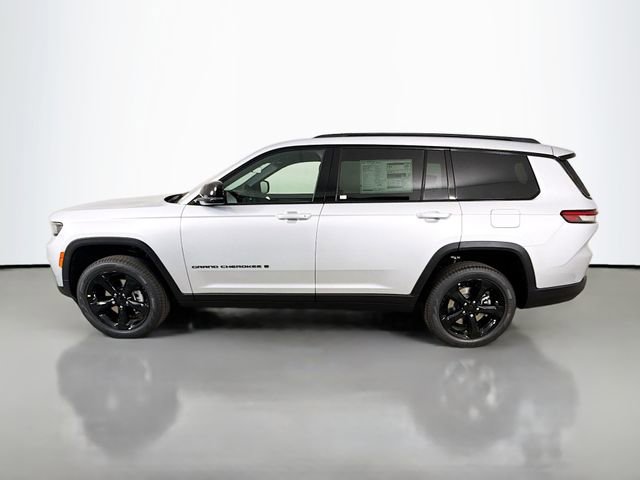 New 2025 Jeep Grand Cherokee L Limited w/ Black Appearance Package image 4