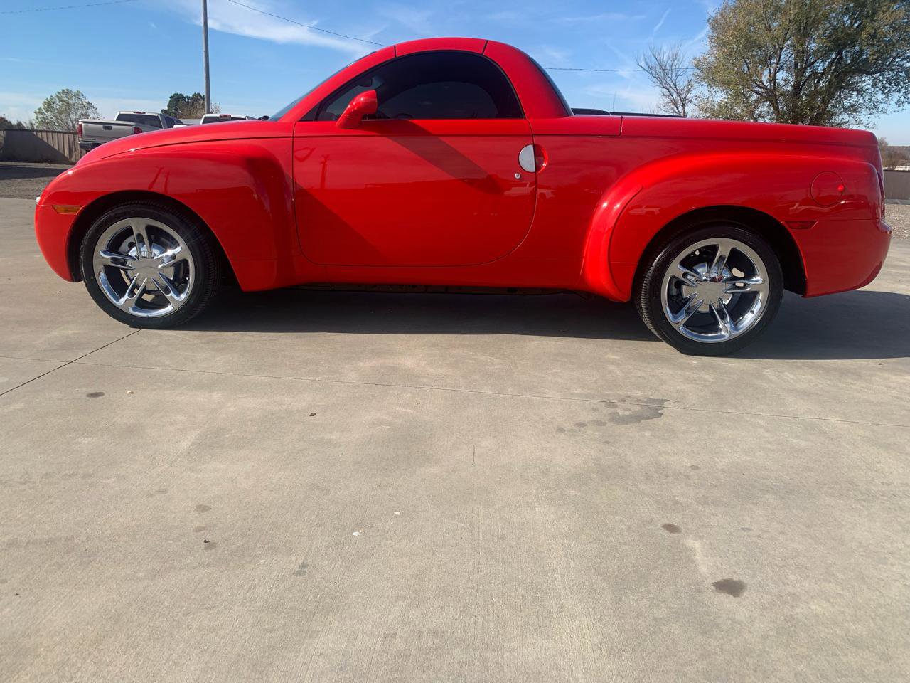 Used 2005 Chevrolet SSR w/ Preferred Equipment Group RWD image 5