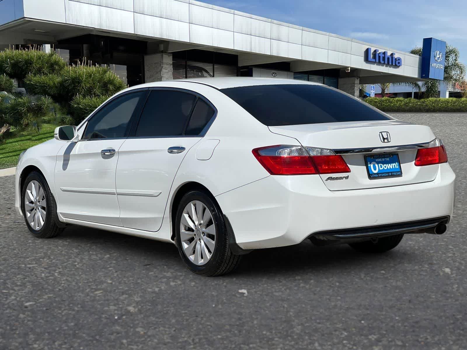 Used 2015 Honda Accord EX image 7