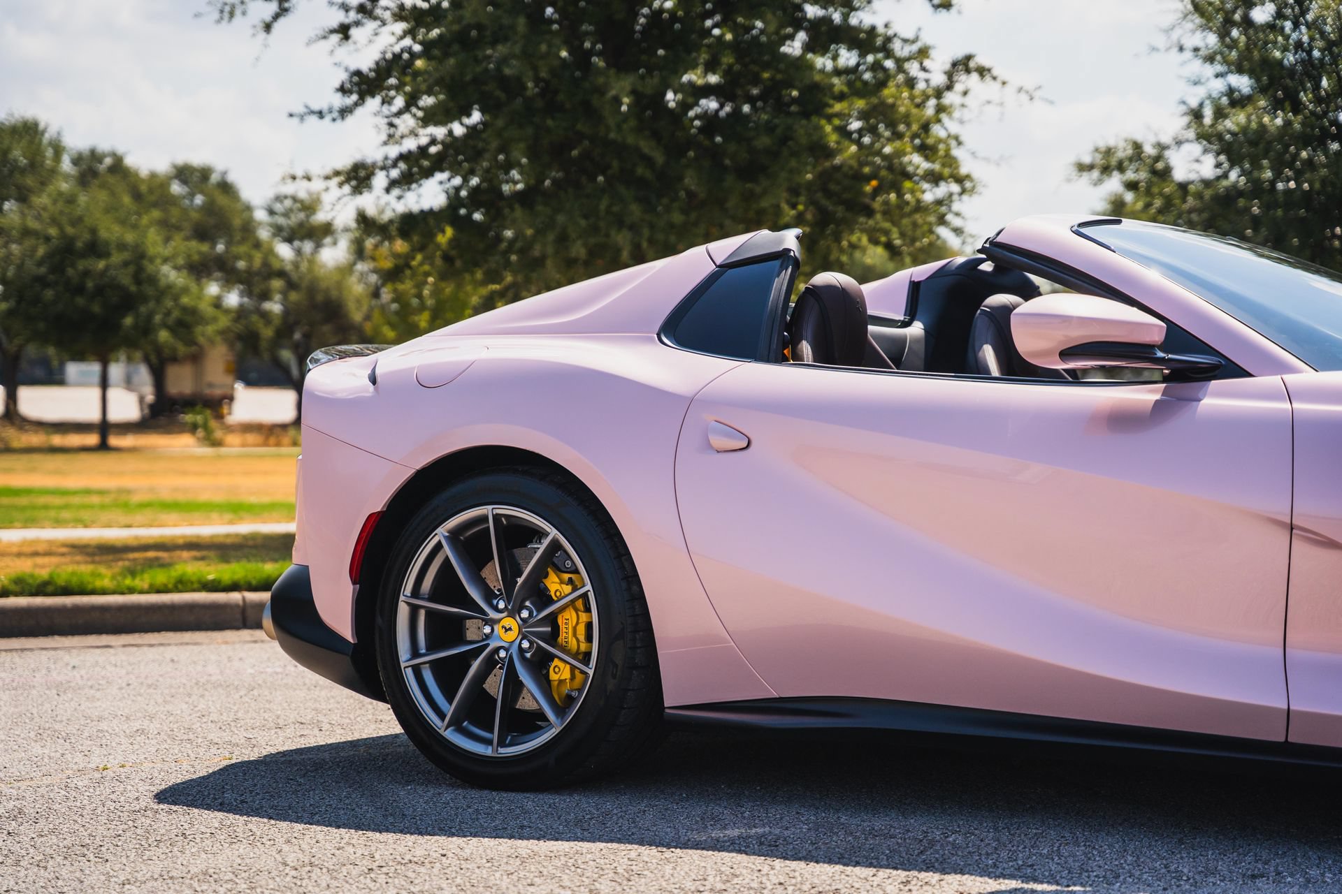 Used 2021 Ferrari 812 GTS RWD image 20