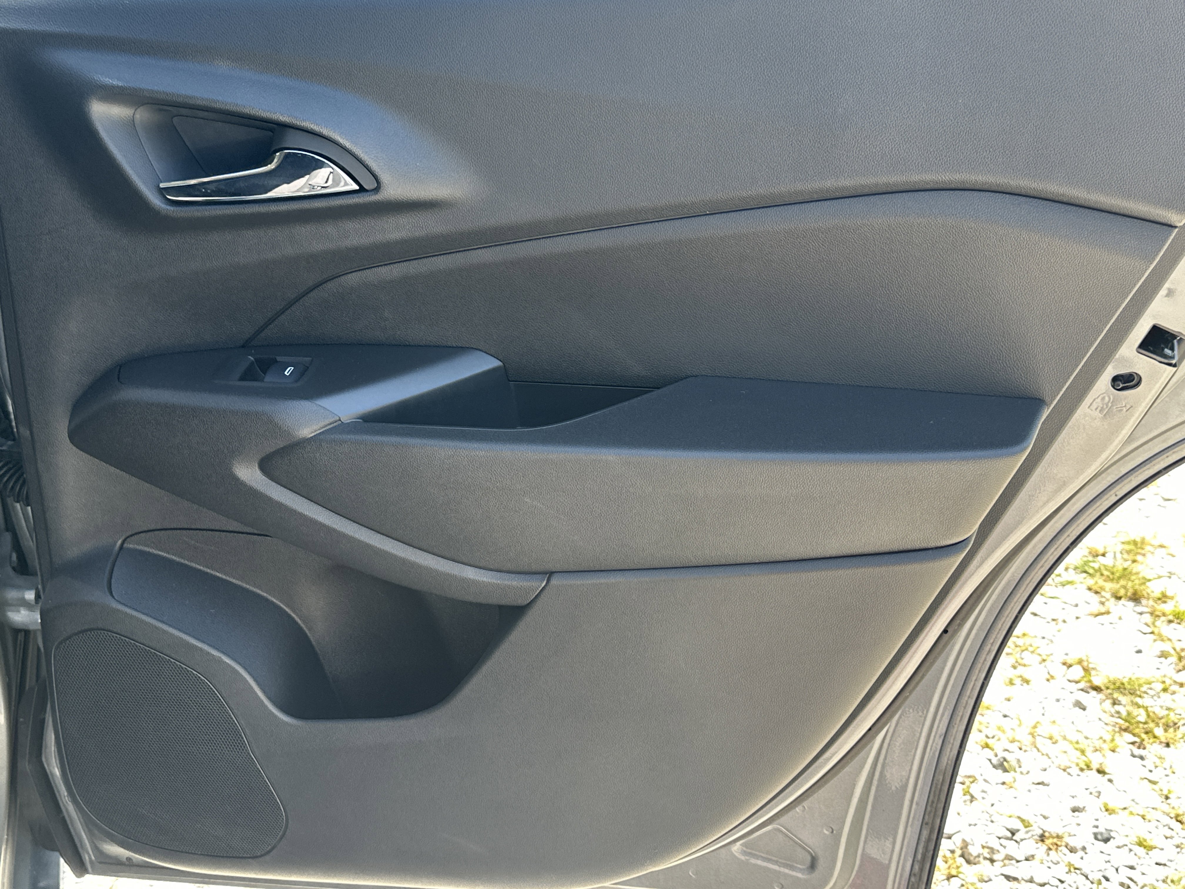 Used 2024 Chevrolet Trax LT image 16