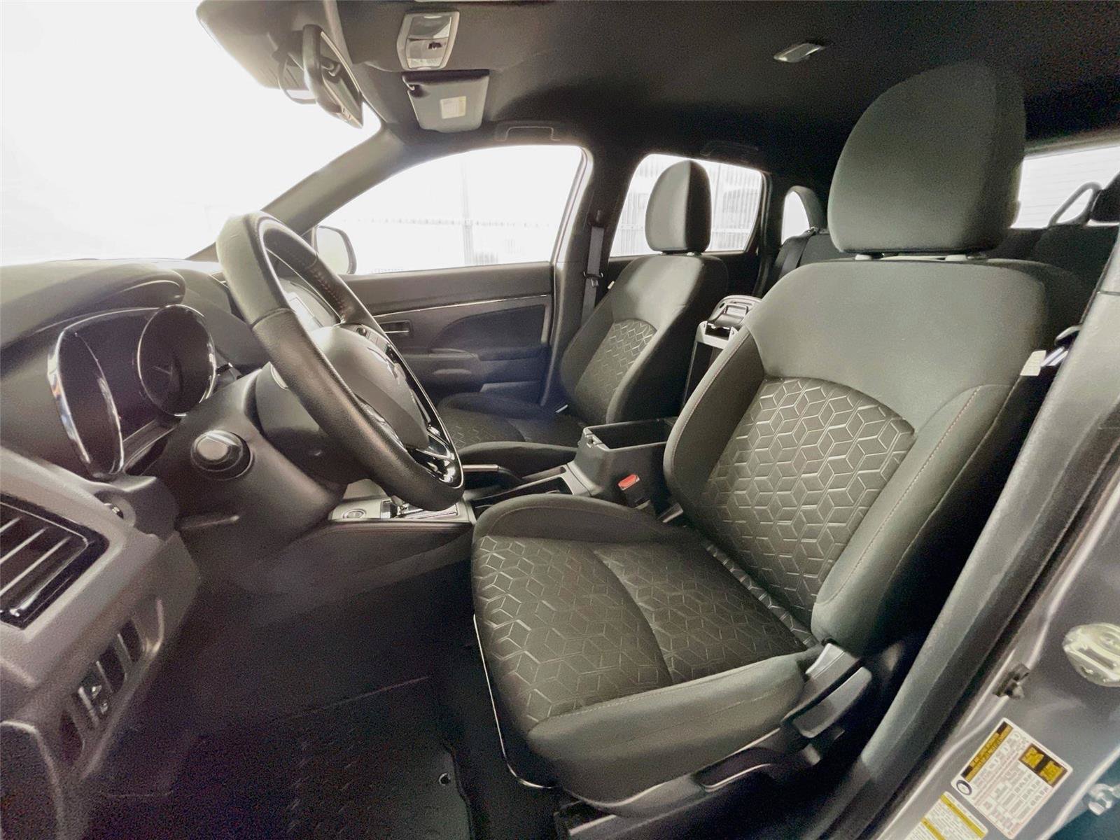 Used 2024 Mitsubishi Outlander Sport AWD image 24