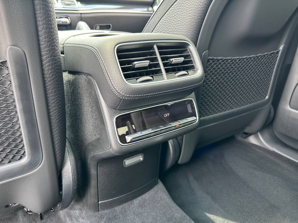 New 2026 Mercedes-Benz GLS 450 4MATIC image 29