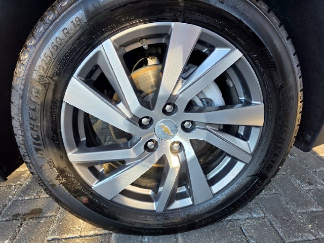 Used 2024 Chevrolet Equinox LT AWD/4WD image 7