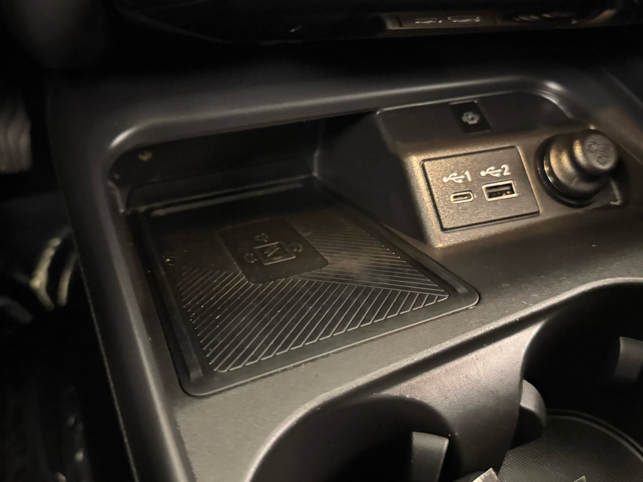 Used 2024 INFINITI QX55 Luxe w/ Cargo Package image 26