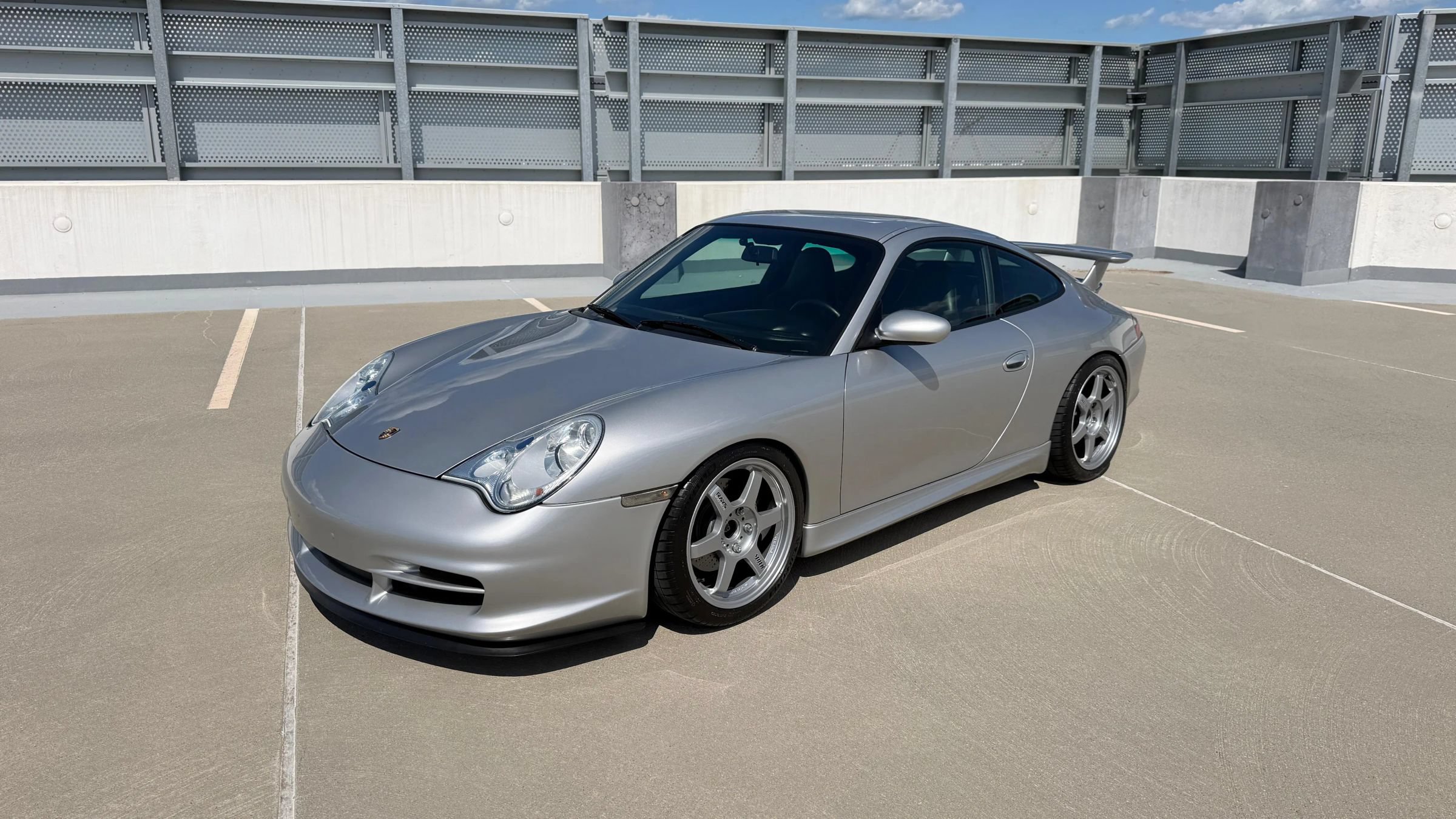 Used 2002 Porsche 911 GT3 RS image 9