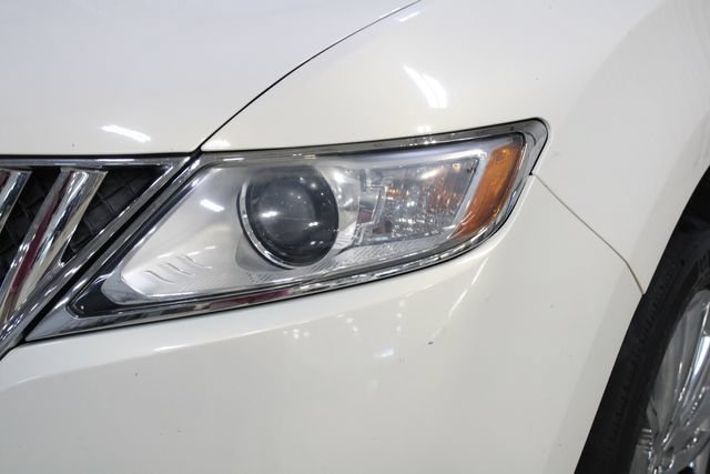 Used 2012 Lincoln MKX AWD image 35