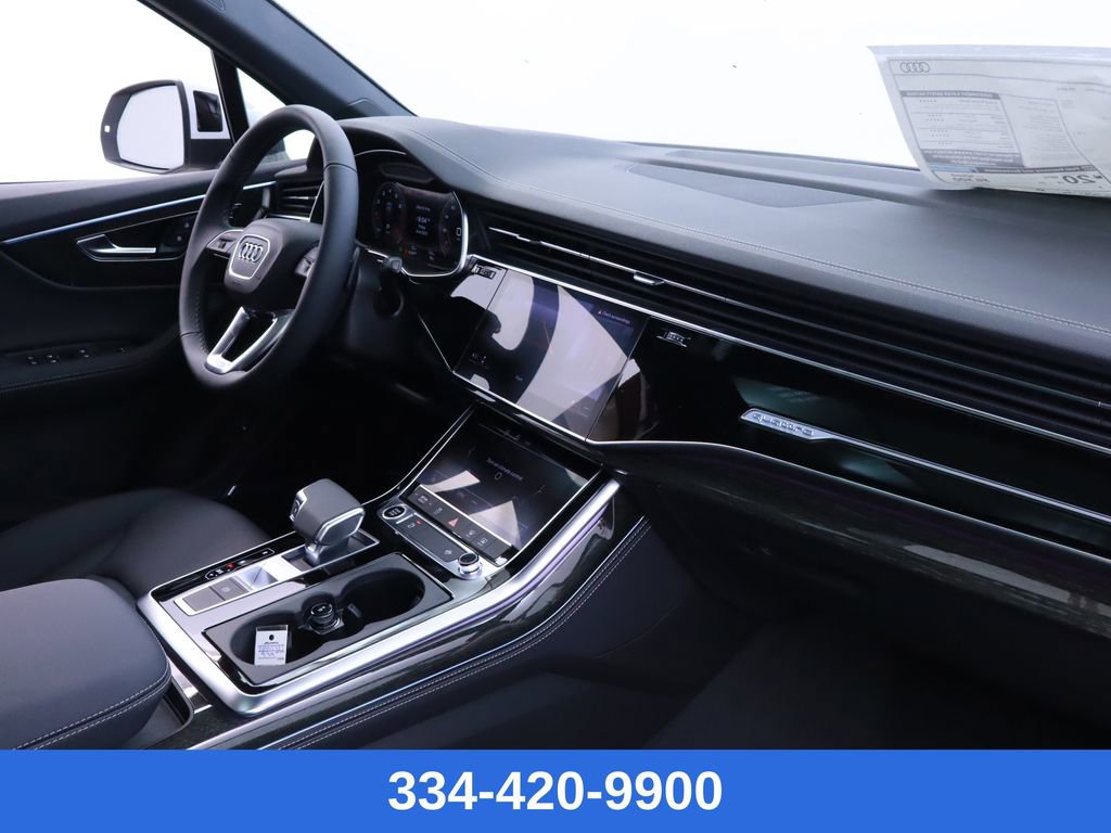 New 2025 Audi Q7 3.0T Premium Plus image 24