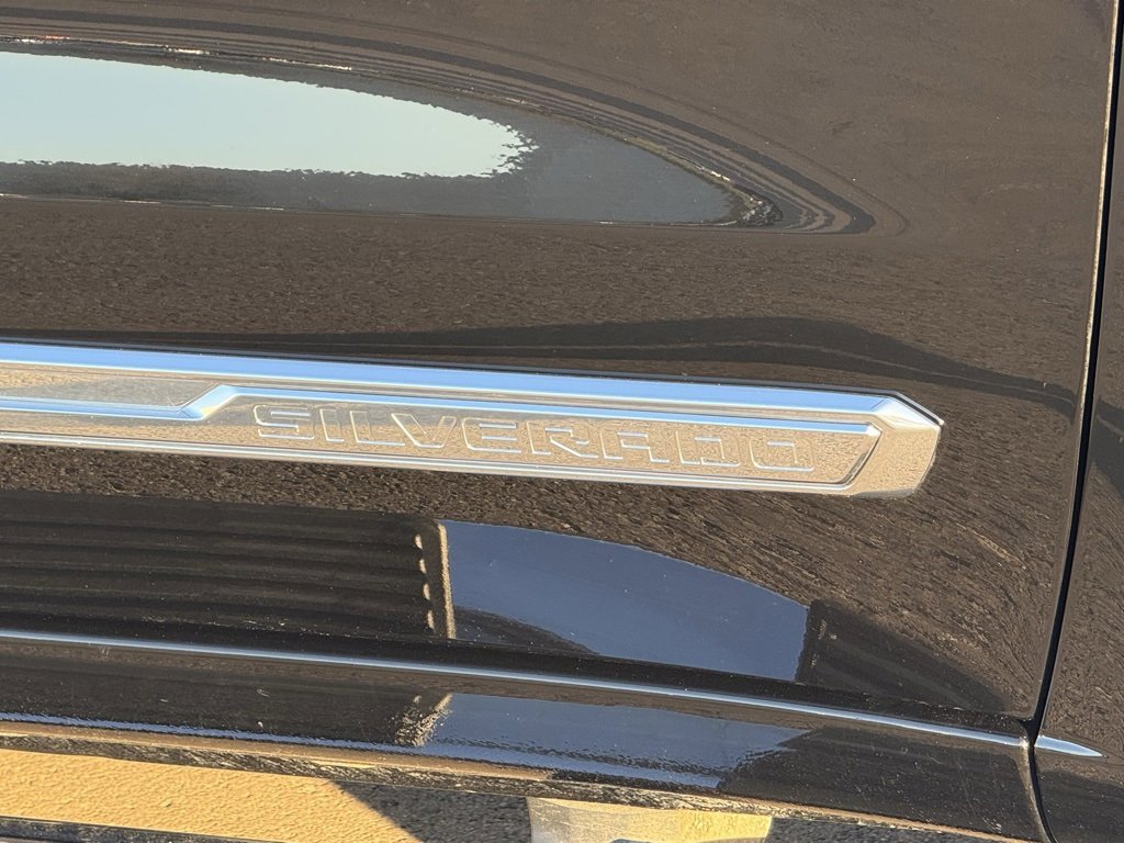 Used 2025 Chevrolet Silverado 1500 High Country w/ High Country Premium Package image 42
