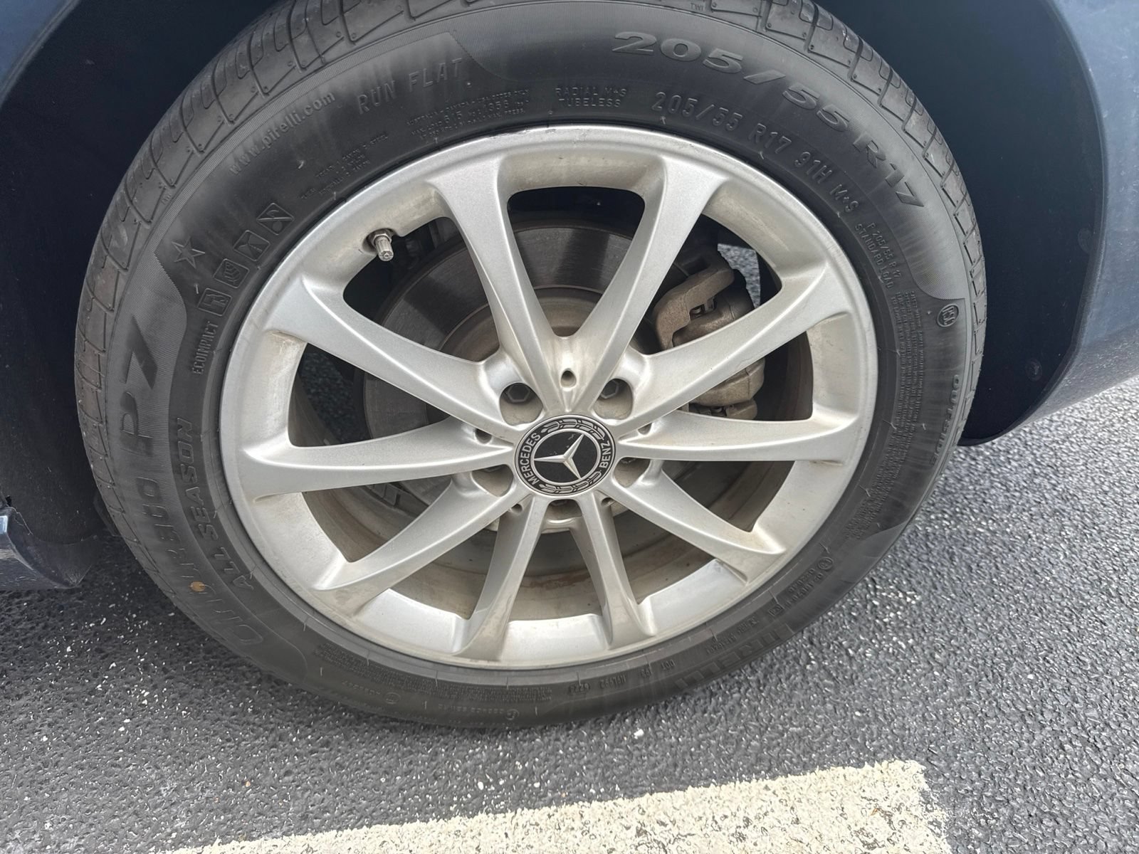 Used 2021 Mercedes-Benz A 220 4MATIC image 19