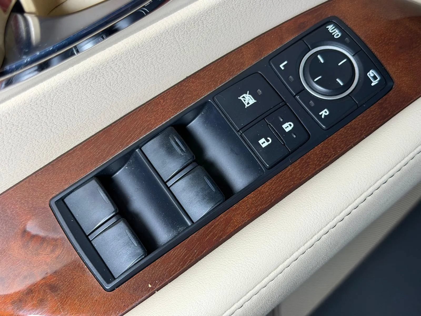 Used 2013 Lexus RX 350 AWD w/ Navigation Pkg image 24
