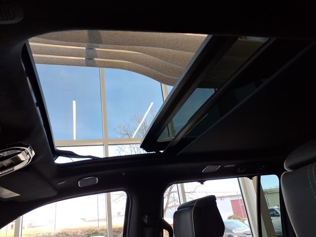 Used 2024 Jeep Grand Wagoneer L Series II w/ Quick Order Packagew 28T image 20