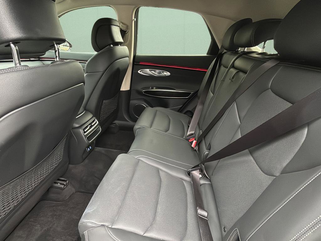 Certified 2026 Genesis GV70 2.5T AWD/4WD image 16